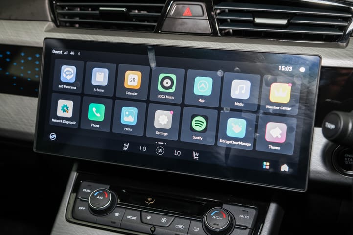 Proton X70 Interior 10