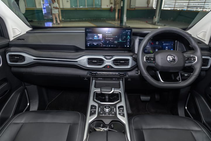 Proton X90 Interior 1
