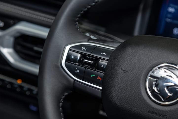 Proton X90 Interior 6