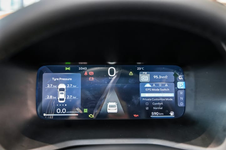 Proton S70 Interior 9