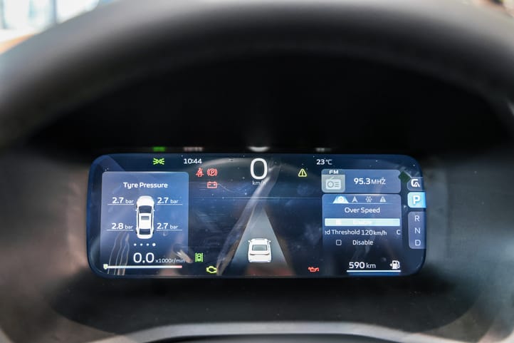 Proton S70 Interior 10