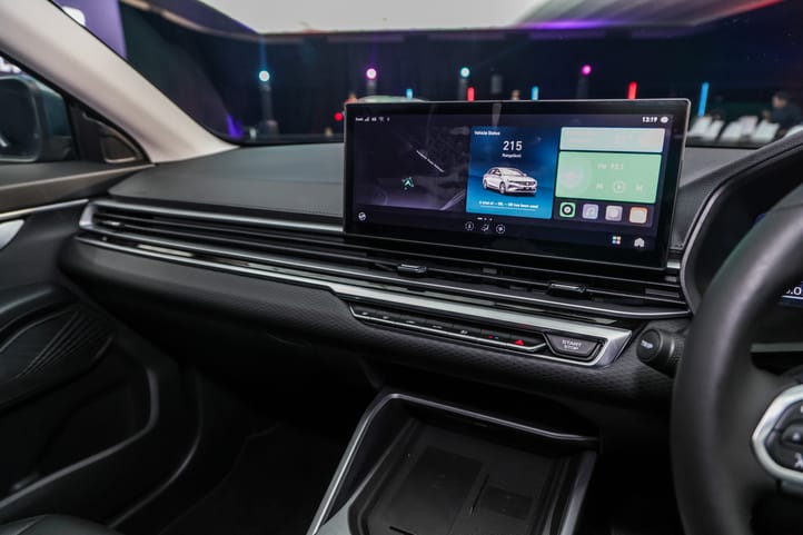 Proton S70 Interior 10