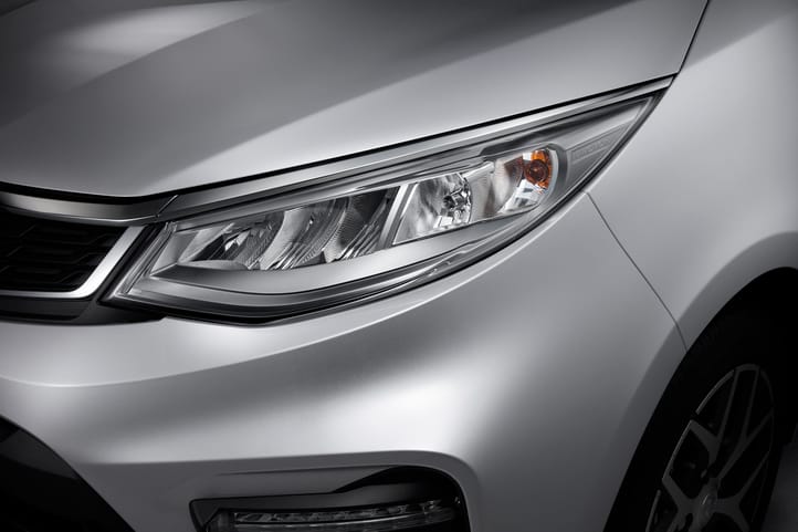 Proton Persona Exterior 6