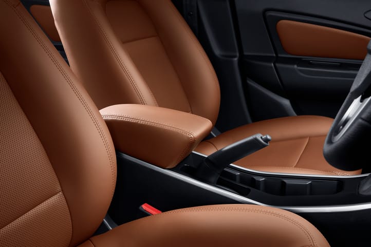 Proton Persona Interior 8